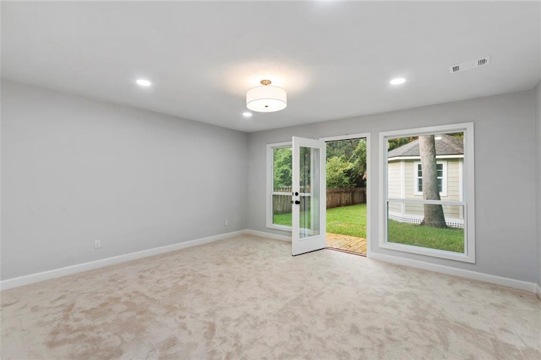 Photo 36 of 48 - 1924 Foxtail Pl, Spring, TX 77380
