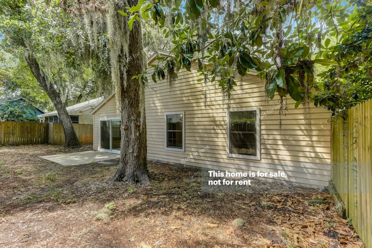 Photo 13 of 25 - 11636 Brush Ridge Cir N, Jacksonville, FL 32225