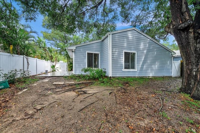 Photo 13 of 19 - 3879 Nighthawk Dr, Palm Harbor, FL 34684