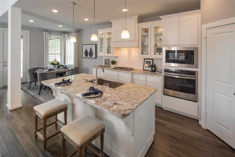 Photo 11 of 43 - 16818 Ramsay Cascades Dr, Humble, TX 77346