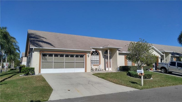 Photo 1 of 13 - 9235 Estrella Ct, New Port Richey, FL 34655