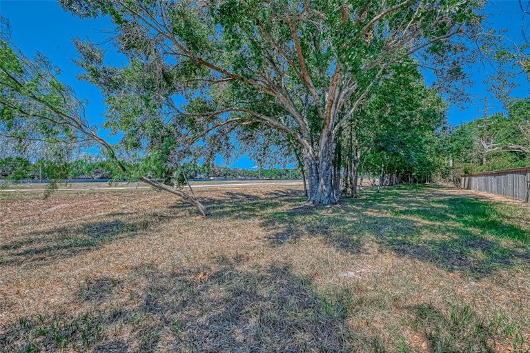 Photo 38 of 48 - 4210 Ruttand Park Ln, Katy, TX 77450