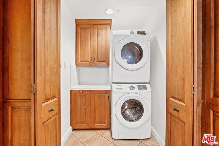 Photo 14 of 40 - 10601 Wilshire Blvd #404, Los Angeles, CA 90024