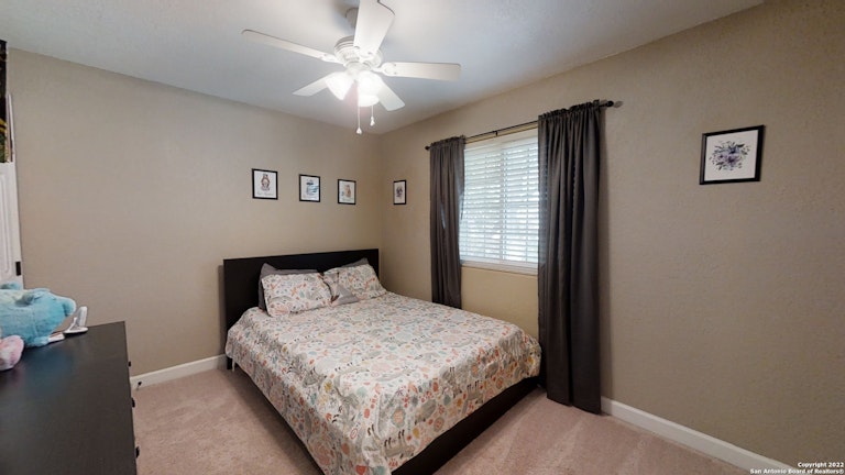 Photo 14 of 32 - 12227 Ridge Spur, San Antonio, TX 78247