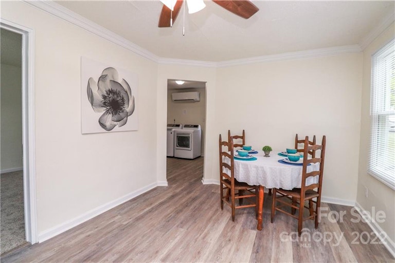 Photo 7 of 16 - 1007 Rainbow Dr, Kannapolis, NC 28081