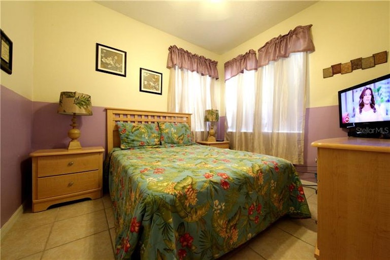 Photo 11 of 22 - 405 Kettering Rd, Davenport, FL 33897
