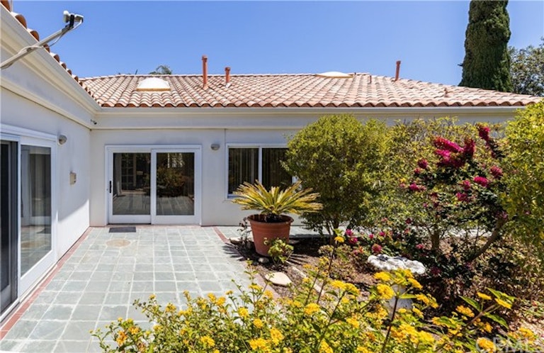 Photo 22 of 26 - 1945 Santiago Dr, Newport Beach, CA 92660
