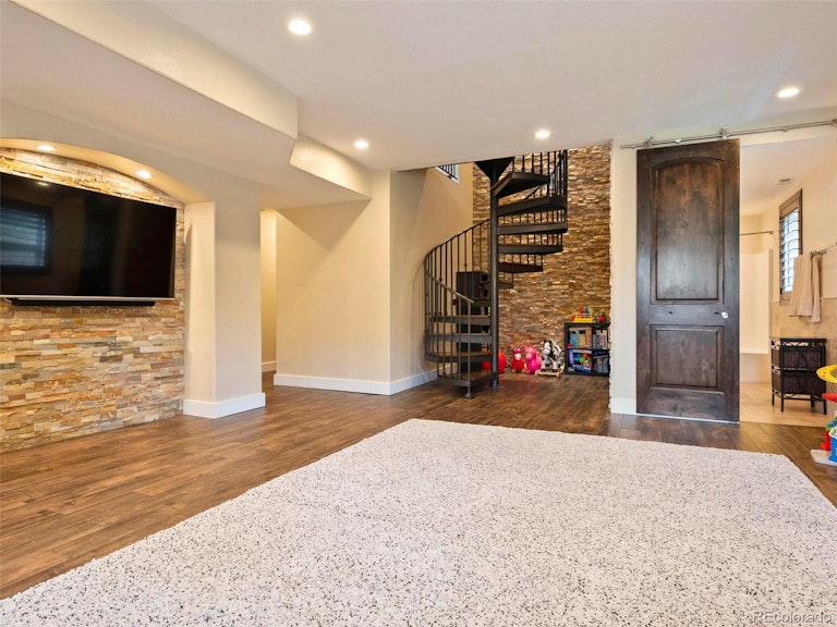 Photo 26 of 39 - 6443 Big Horn Trl, Littleton, CO 80125
