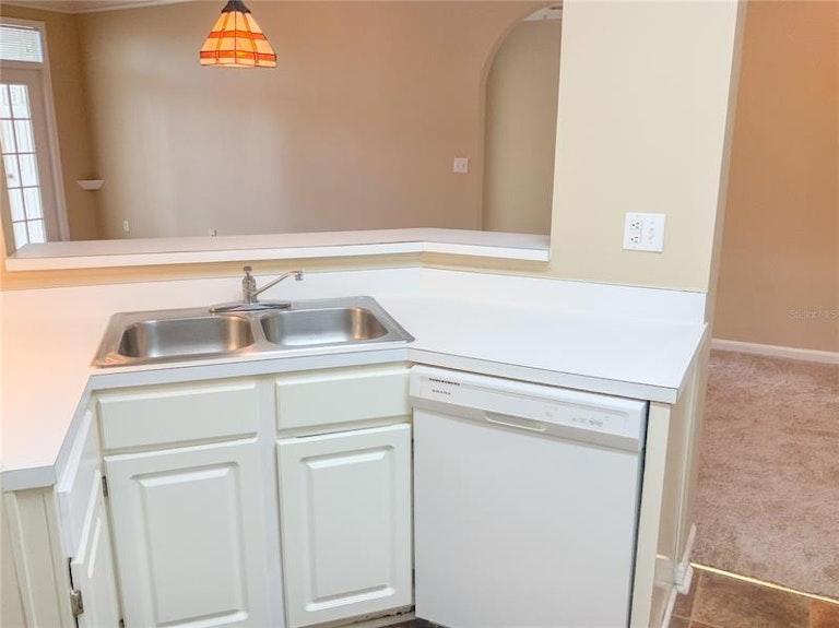 Photo 10 of 43 - 1309 Bay Club Cir #1309, Tampa, FL 33607