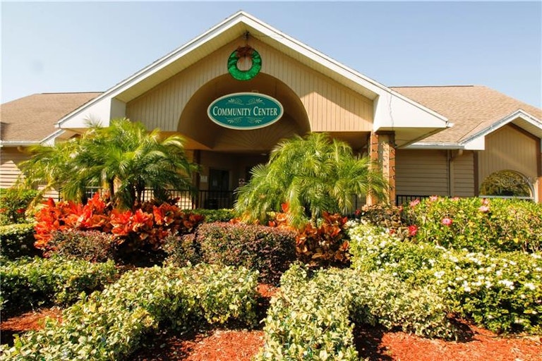 Photo 22 of 25 - 11022 Sailbrooke Dr, Riverview, FL 33579