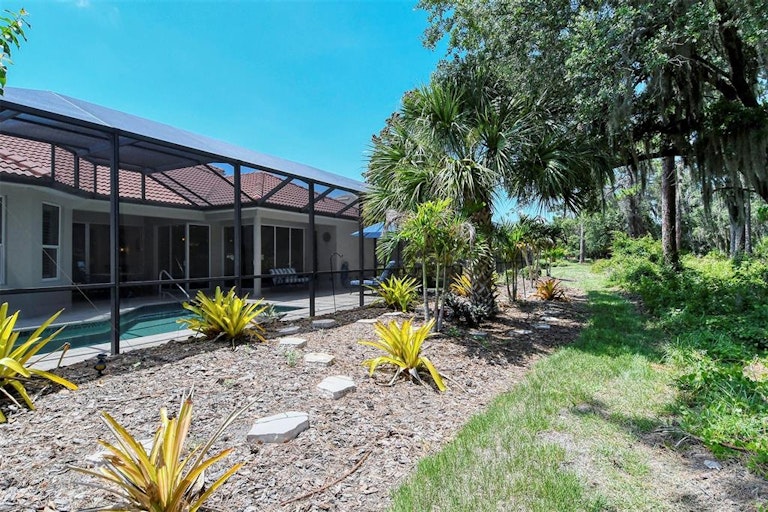 Photo 41 of 57 - 642 Crane Prairie Way, Osprey, FL 34229