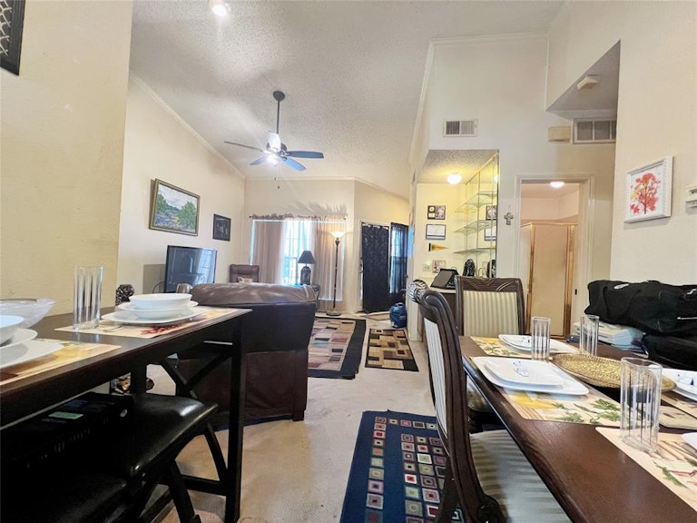 Photo 9 of 16 - 408 Pebble Way #254, Arlington, TX 76006