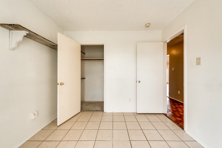 Photo 26 of 29 - 2736 Hidden Springs Dr, Mesquite, TX 75181