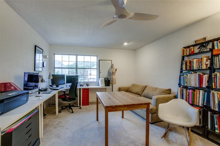 Photo 19 of 28 - 7333 Breckenridge Dr, Plano, TX 75025