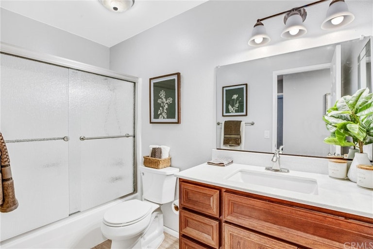 Photo 31 of 40 - 8388 Verbena Dr, Riverside, CA 92504