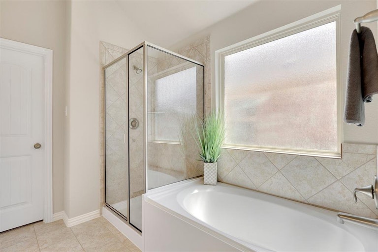 Photo 20 of 34 - 11416 Sadie St, Frisco, TX 75036