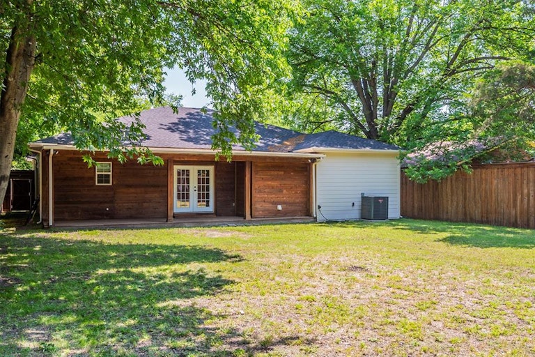 Photo 32 of 33 - 4165 Doyle Ln, Lancaster, TX 75134