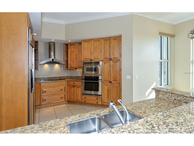 Photo 7 of 25 - 100 Central Ave Unit K1017, Sarasota, FL 34236