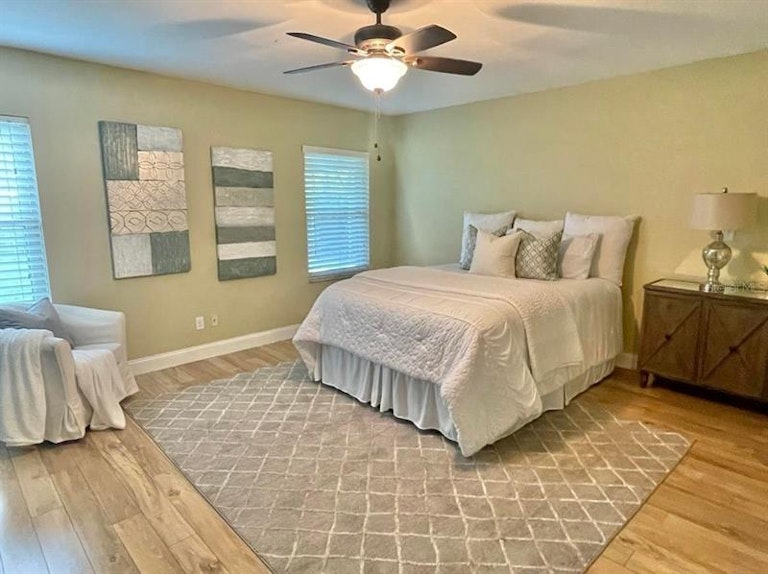 Photo 14 of 55 - 5321 18th Ave S, Gulfport, FL 33707