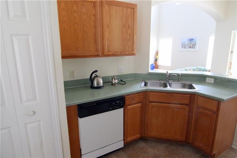 Photo 11 of 25 - 1446 Park Pl, Haines City, FL 33844