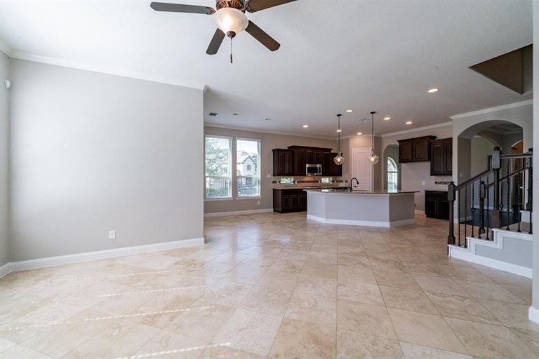 Photo 20 of 43 - 91 Hearthshire Cir, Magnolia, TX 77354