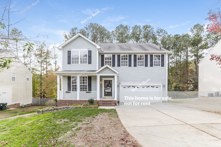 Photo 1 of 25 - 116 Garden Retreat Dr, Garner, NC 27529