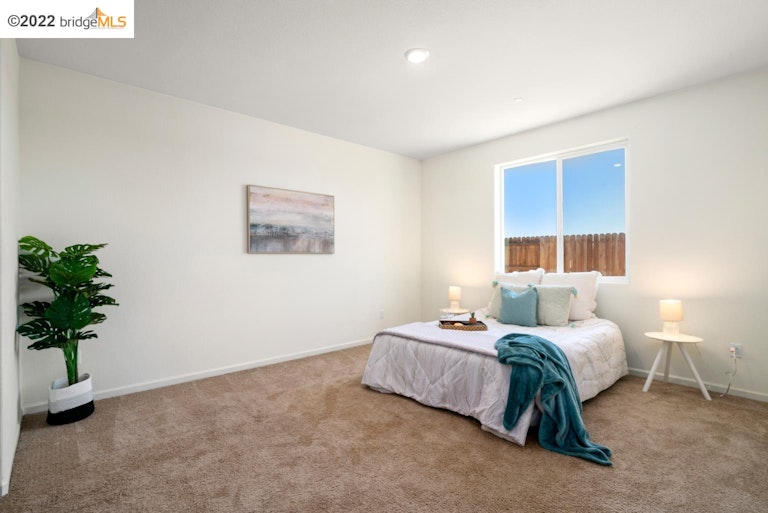 Photo 16 of 26 - 5561 Glowhaven St, Marysville, CA 95901
