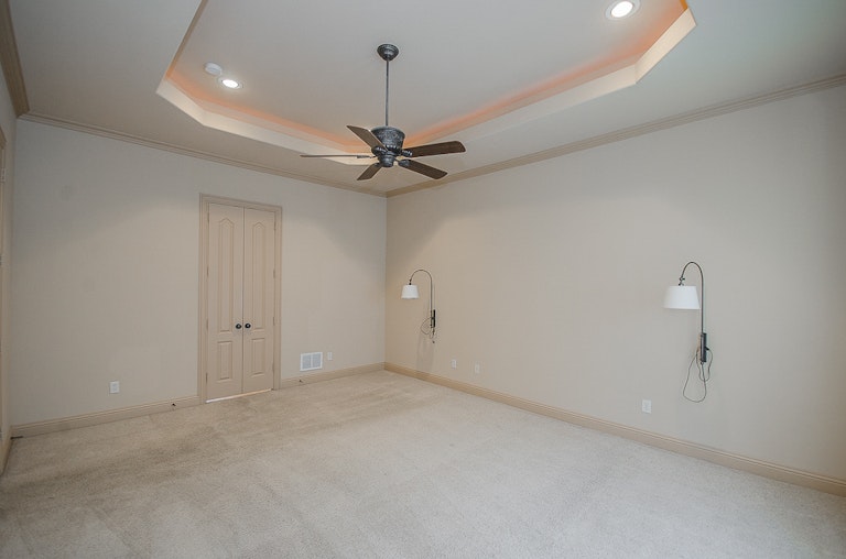 Photo 21 of 47 - 3006 Queen Ann Ct, Arlington, TX 76001