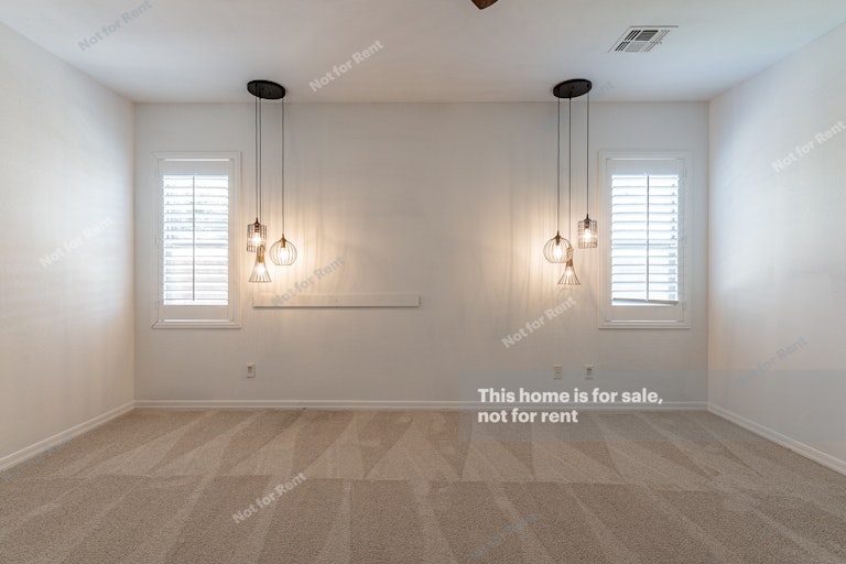 Photo 18 of 25 - 231 E Indigo Dr, Chandler, AZ 85286