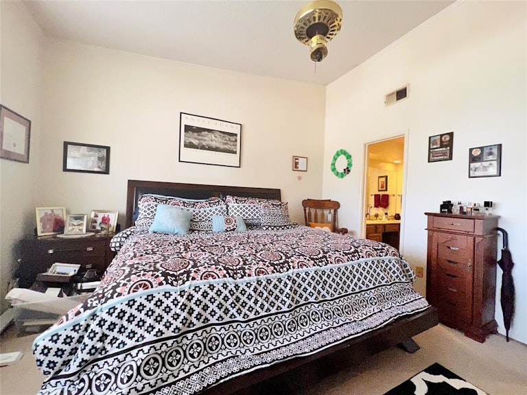Photo 1 of 16 - 408 Pebble Way #254, Arlington, TX 76006