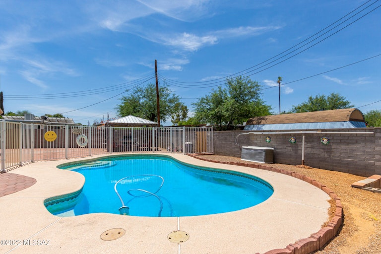 Photo 43 of 45 - 712 S Kenyon Ct, Tucson, AZ 85710