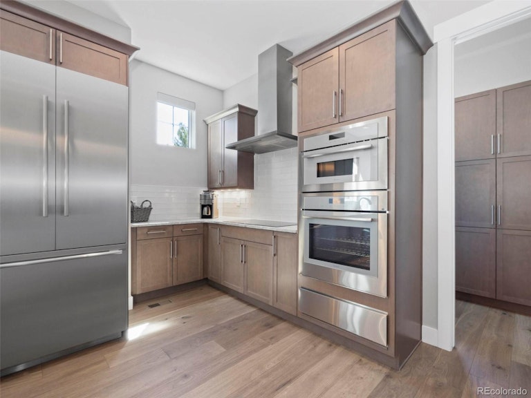Photo 8 of 37 - 5168 Le Duc Dr, Castle Rock, CO 80108