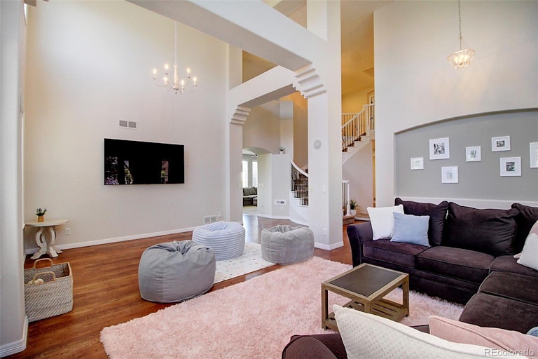 Photo 4 of 40 - 604 Ridgemont Cir, Highlands Ranch, CO 80126