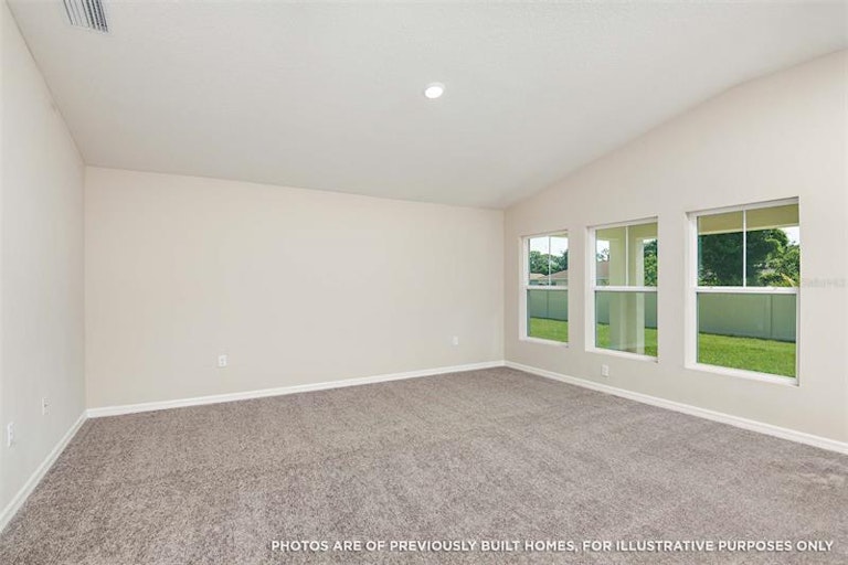 Photo 9 of 17 - 1483 Axel Cir, Winter Haven, FL 33880