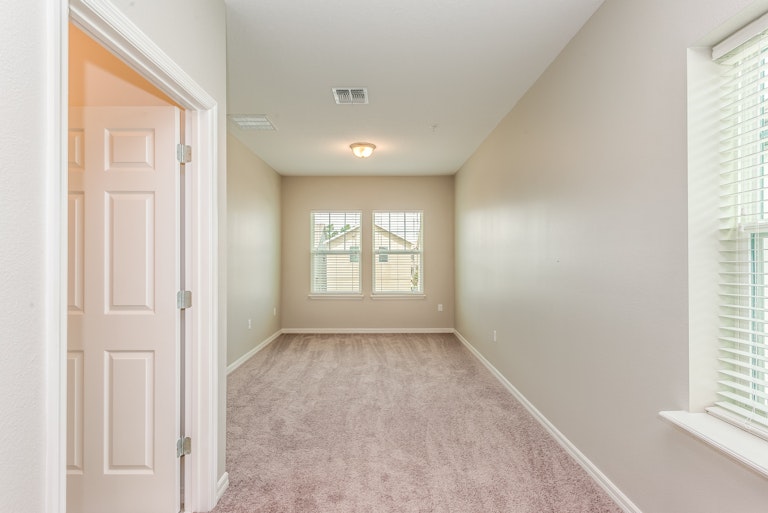 Photo 11 of 24 - 8314 Bryce Canyon Ave, Windermere, FL 34786