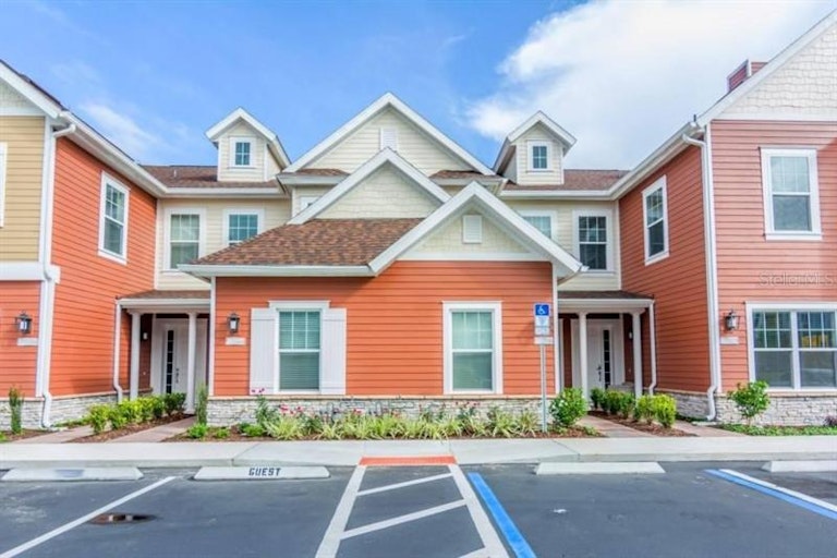 Photo 1 of 44 - 7528 Sunville Ave, Kissimmee, FL 34747