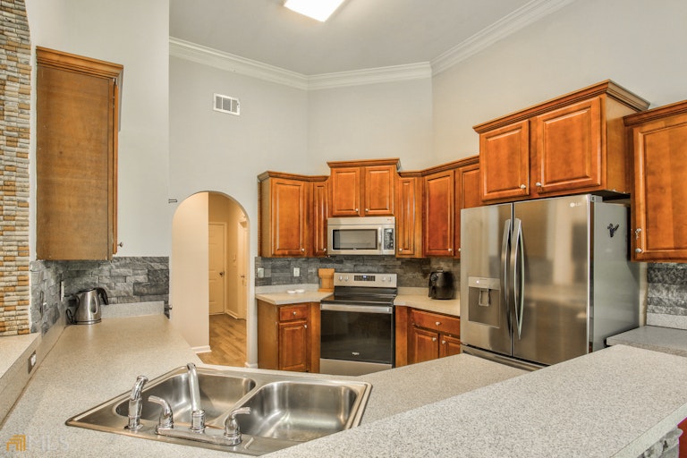 Photo 20 of 48 - 60 Providence Dr, Covington, GA 30016