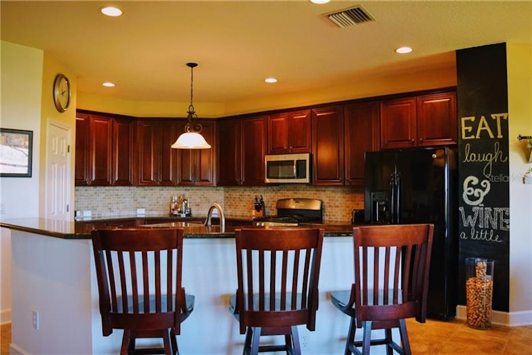 Photo 4 of 24 - 12357 Silton Peace Dr, Riverview, FL 33579