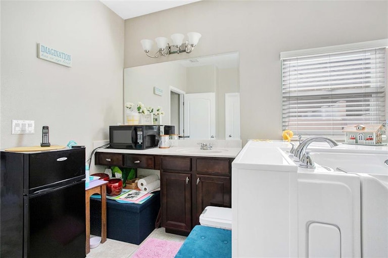 Photo 19 of 42 - 3349 Summit Ln, Lakeland, FL 33810