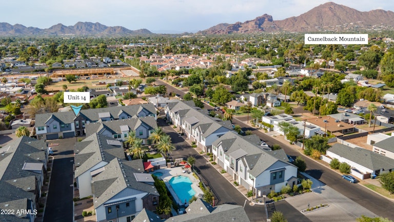 Photo 33 of 39 - 3200 N 39th St #14, Phoenix, AZ 85018