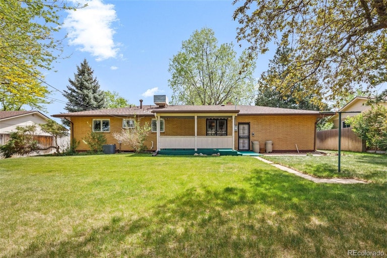 Photo 24 of 25 - 2207 Zinnia St, Golden, CO 80401