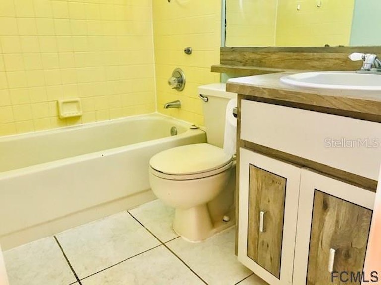 Photo 19 of 26 - 43 Bayside Dr, Palm Coast, FL 32137
