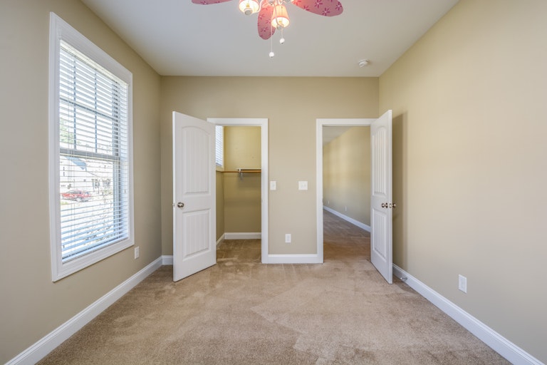 Photo 14 of 21 - 309 Bountywood Dr, Apex, NC 27539