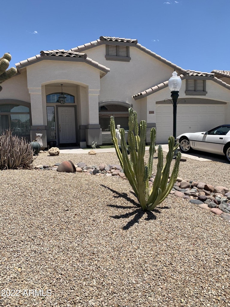 Photo 2 of 38 - 2705 S 159th Ln, Goodyear, AZ 85338