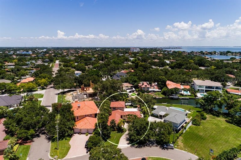 Photo 54 of 60 - 145 Bay Point Dr NE, Saint Petersburg, FL 33704