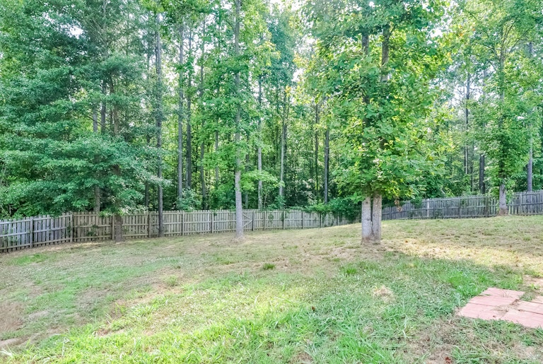 Photo 21 of 25 - 6804 Payton View Dr, Garner, NC 27529