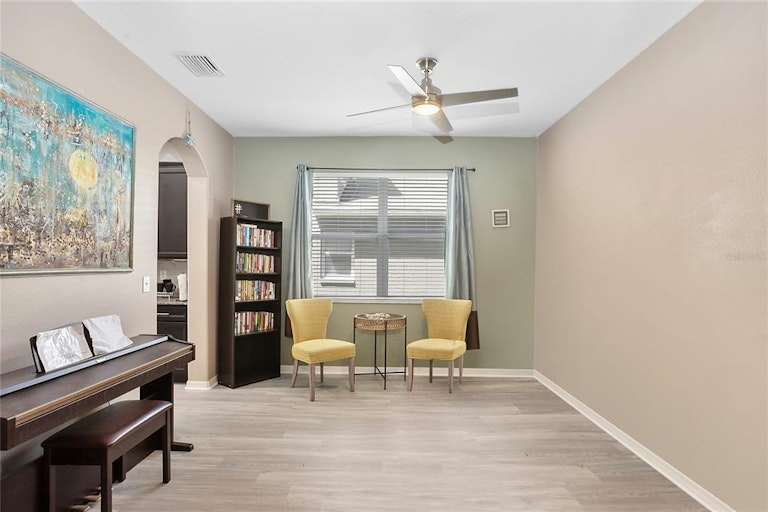 Photo 11 of 45 - 10565 Coral Key Ave, Tampa, FL 33647