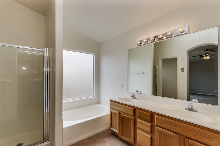 Photo 21 of 36 - 8539 W Sheridan St, Phoenix, AZ 85037
