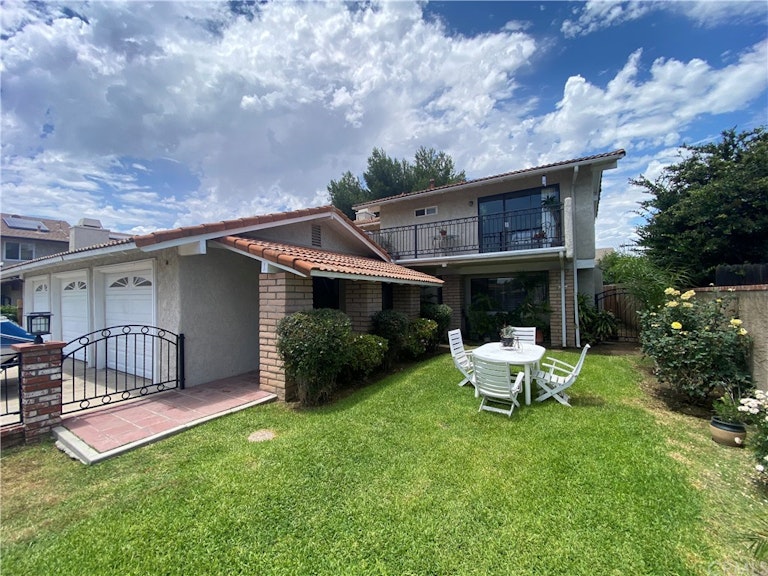 Photo 5 of 29 - 10847 Valley Home Ave, Whittier, CA 90603