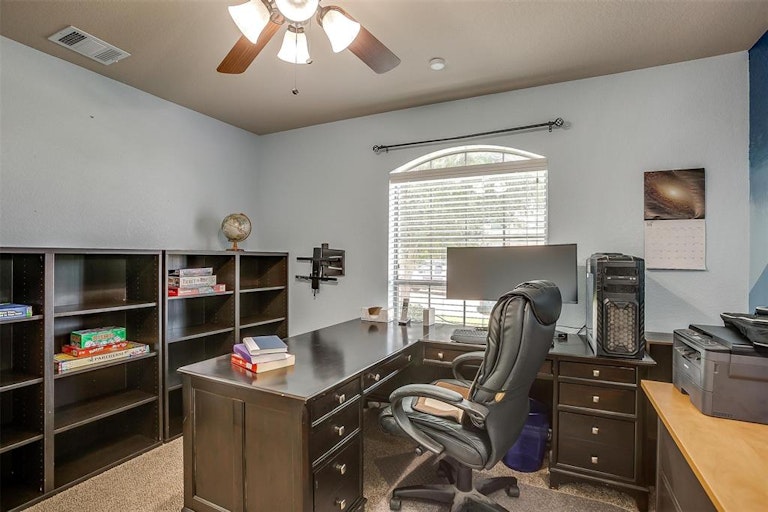 Photo 25 of 40 - 783 Peach Ln, Burleson, TX 76028